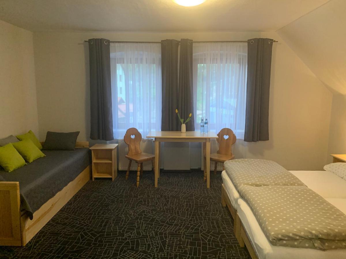 Lomniczanka Hotell Karpacz Exteriör bild